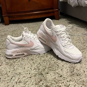 Nike Air Max size 9